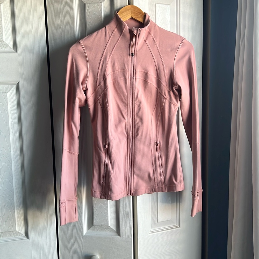 Lululemon Define Jacket - light pink/mauve